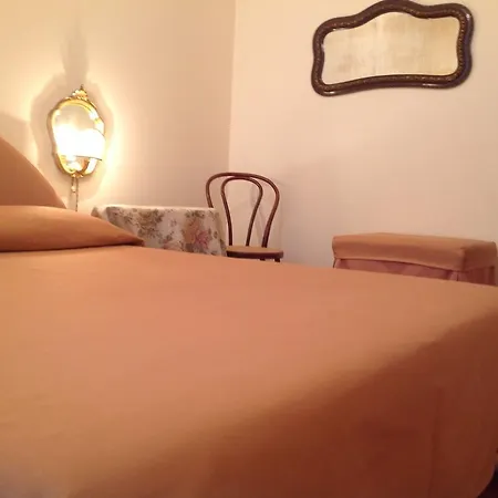 Crispi Bed and Breakfast
